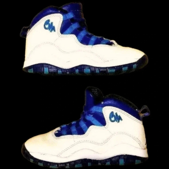 Jordan Other -  Air Jordan Retro 10 'Cha'rlotte Hornets (Gs)  size (3Y; 4.5/W)